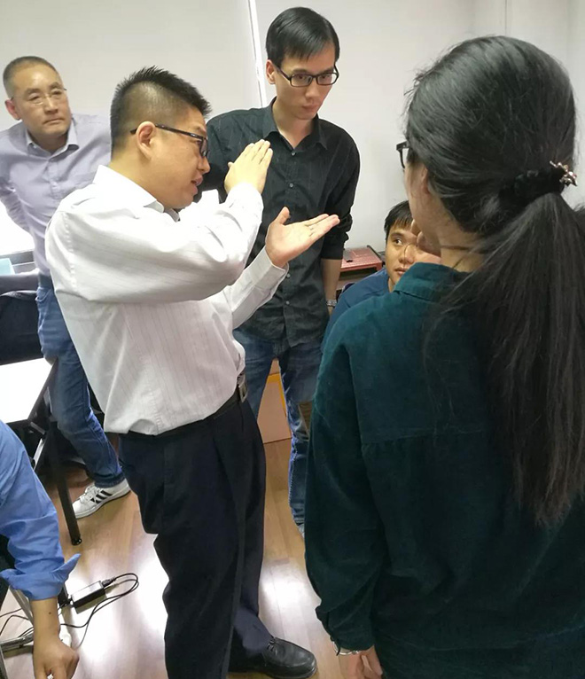 六西格瑪綠帶課程金老師形象授課 六西格瑪綠帶課程金老師形象授課