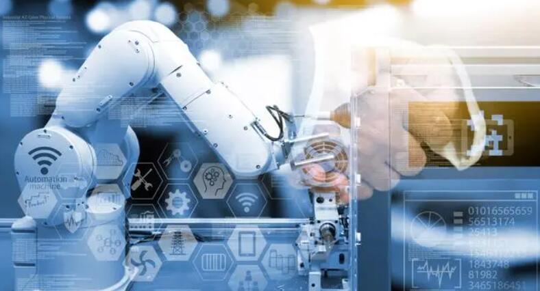 如何利用新技術進行數字化轉型以適應不斷進步的步伐？